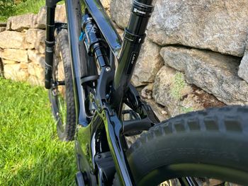 Used Specialized Turbo Levo 3 Comp Carbon 2023 2023 Mountainbike — image 15 of 16