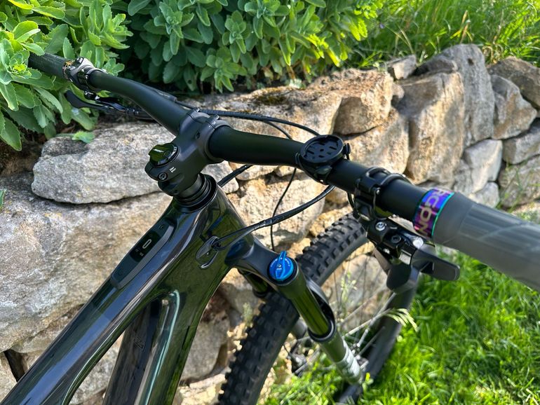 Used Specialized Turbo Levo 3 Comp Carbon 2023 2023 Mountainbike — image 7 of 16
