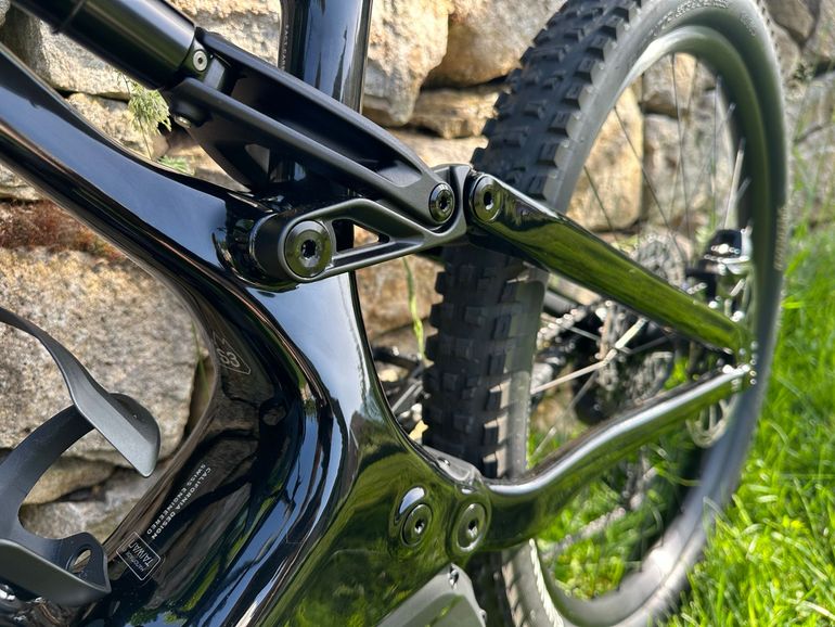 Used Specialized Turbo Levo 3 Comp Carbon 2023 2023 Mountainbike — image 14 of 16