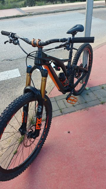 Gebrauchtes Orbea RALLON M10 2021 2021 Mountainbike, Schwarz — Bild 2 von 12
