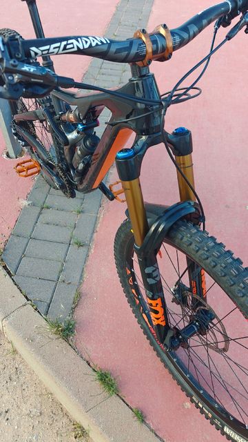 Gebrauchtes Orbea RALLON M10 2021 2021 Mountainbike, Schwarz — Bild 3 von 12