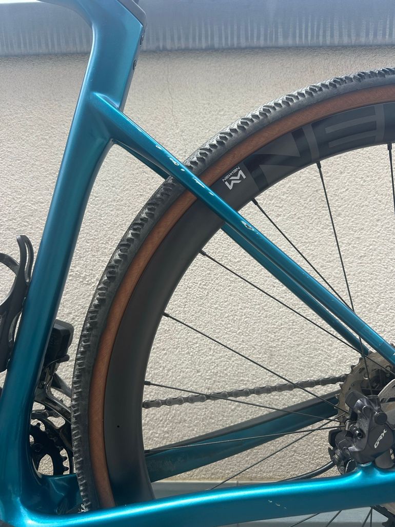 Used CUBE NUROAD C:62, RACE 2025 2025 Road & Gravel — image 4 of 7