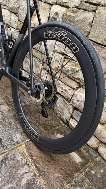 Used Trek Madone SL 7 Gen 8 2025 2025 Road & Gravel, Black — image 5 of 8