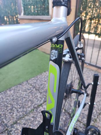 Used Cannondale Caad Shimano 105 2019 Road & Gravel, Hellgrau — image 5 of 8