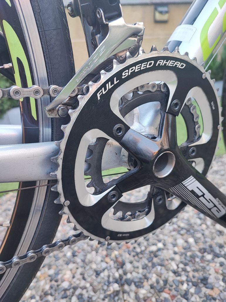 Used Cannondale Caad Shimano 105 2019 Road & Gravel, Hellgrau — image 3 of 8