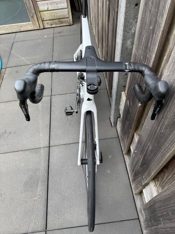 Used Canyon Aeroad CF SLX 7 Di2 2025 2025 Road & Gravel, White — image 5 of 6