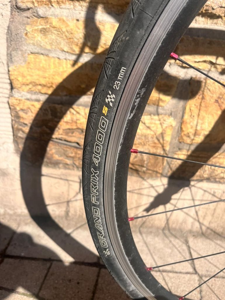 Used Canyon Canyon Ultimate Carbon 2007 Road & Gravel — image 8 of 10
