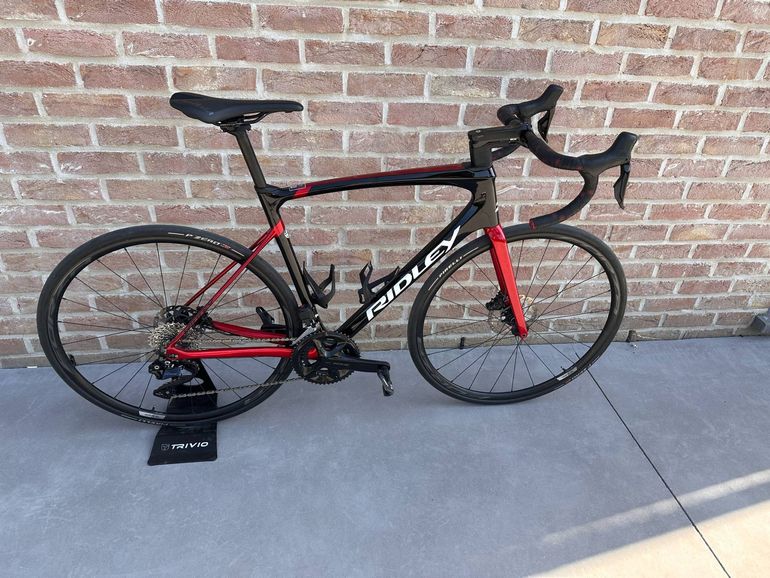 Used Ridley Fenix SLiC - Shimano 105 DI2 // 2x12s 2023 2023 Road & Gravel, Black — image 1 of 13