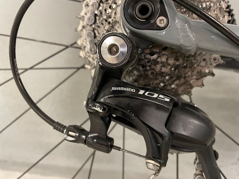 Used CUBE CROSS RACE Pro 2018 2018 Road & Gravel, Hellgrau — image 4 of 9