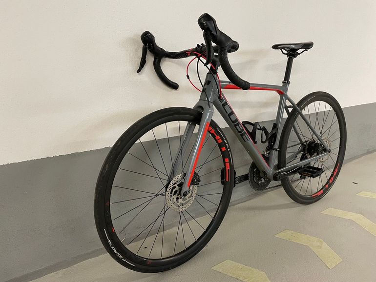 Used CUBE CROSS RACE Pro 2018 2018 Road & Gravel, Hellgrau — image 8 of 9