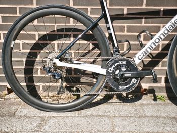 Used Cannondale SuperSix EVO Carbon Disc Ultegra 2021 2021 Road & Gravel — image 4 of 9