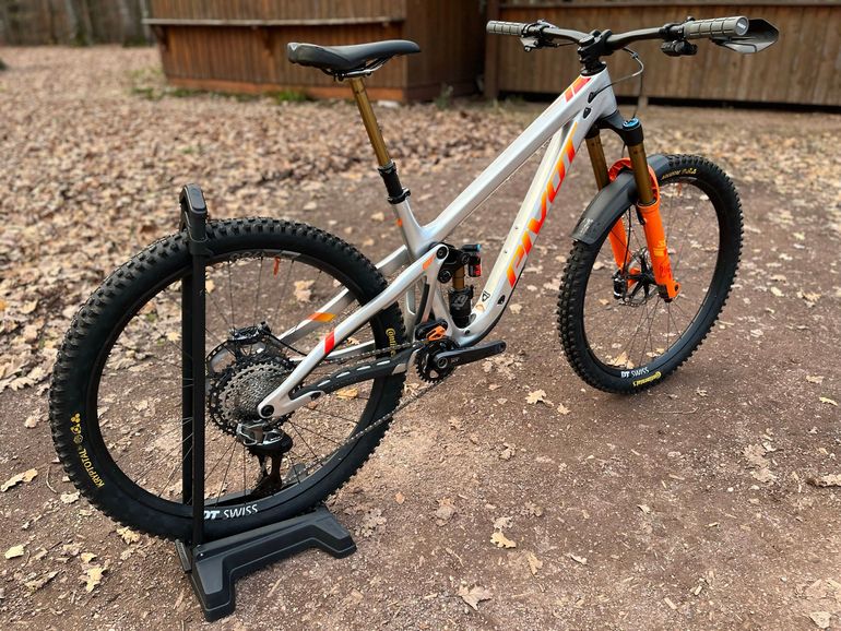 Used Pivot FIREBIRD Pro XT/XTR 2023 2023 Mountainbike — image 5 of 9