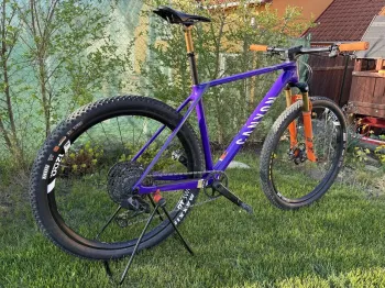 Used Canyon Exceed CF SLX CLLCTV 2024 2024 Mountainbike, Violett — image 2 of 4
