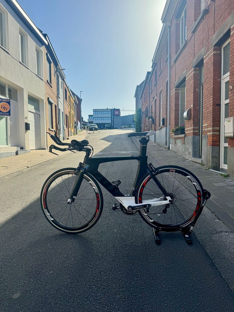 Used Cervélo P3 Ultegra 8000 2018 2018 Road & Gravel, Black — image 2 of 12