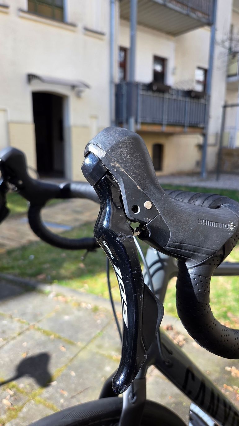 Used Canyon Endurace 7 RAW 2024 2024 Road & Gravel, Light Gray — image 9 of 11