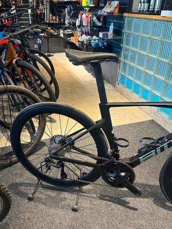 Used BMC Teammachine R 01 FOUR 2024 2024 Road & Gravel, Schwarz — image 8 of 8