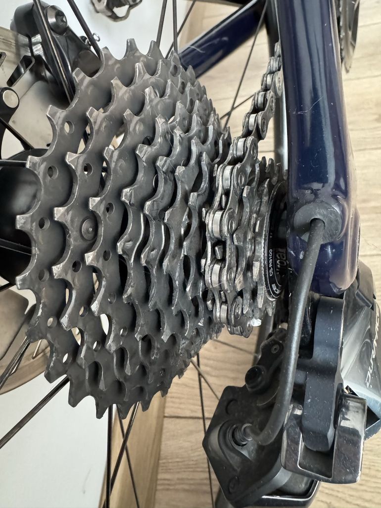 Used Specialized S-Works Tarmac SL6 Disc - Dura Ace Di2 2019 2019 Road & Gravel, Blue — image 28 of 29