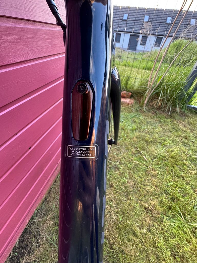 Used Specialized S-Works Tarmac SL6 Disc - Dura Ace Di2 2019 2019 Road & Gravel — image 9 of 18