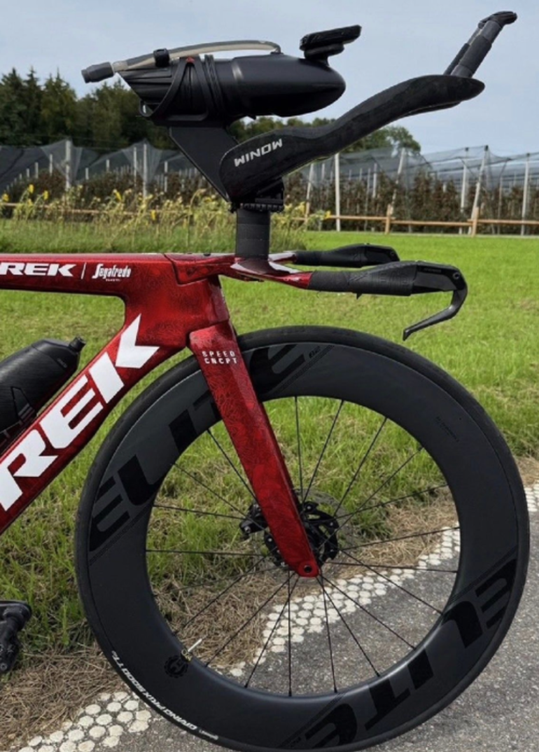 Used Velobuild Time Trial 2023 Road & Gravel, Rosso — image 3 of 10