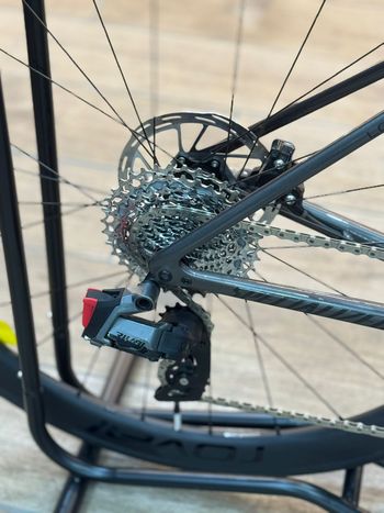 Used Specialized Tarmac SL8 Expert - SRAM Rival AXS 2024 2024 Road & Gravel, Light Gray — image 2 of 12