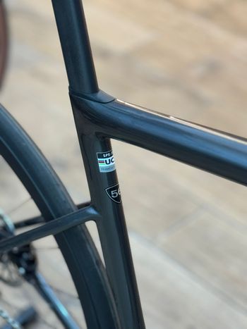 Used Specialized Tarmac SL8 Expert - SRAM Rival AXS 2024 2024 Road & Gravel, Light Gray — image 5 of 12