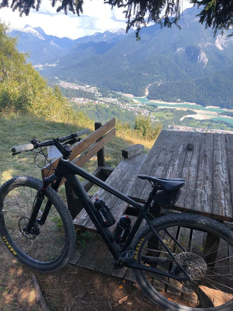 Used CUBE REACTION C:62 SLT 2020 2020 Mountainbike, Black, 29 — image 1 of 5