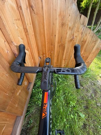 Used Colnago V2-r disc Shimano Ultegra 2020 Road & Gravel — image 3 of 5