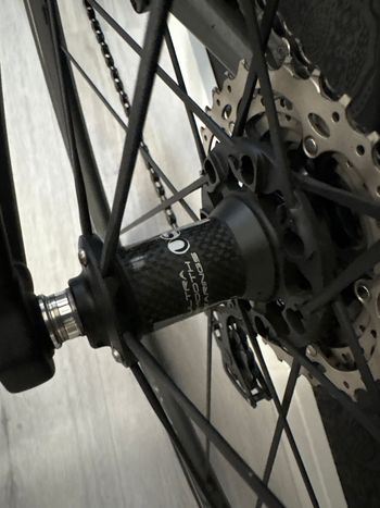 Used Colnago C60 Shimano Dura Ace Di2 2019 Road & Gravel — image 4 of 4