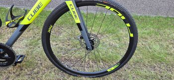 Used CUBE CROSS RACE Pro 2019 2019 Road & Gravel, Black — image 6 of 16