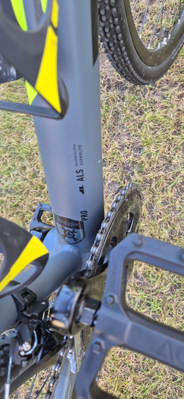 Used CUBE CROSS RACE Pro 2019 2019 Road & Gravel, Black — image 4 of 16