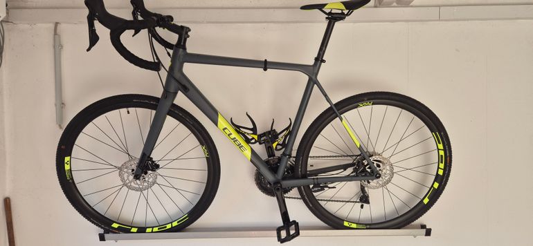 Used CUBE CROSS RACE Pro 2019 2019 Road & Gravel, Black — image 5 of 16