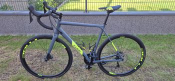 Used CUBE CROSS RACE Pro 2019 2019 Road & Gravel, Black — image 12 of 16