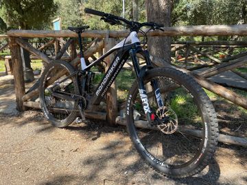 Gebrauchtes Mondraker Crafty R 2021 2021 Mountainbike, Weiß, 29 — Bild 5 von 22