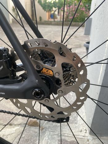 Used Basso Venta Disc Shimano 105 2022 2022 Road & Gravel, Light Gray — image 9 of 11