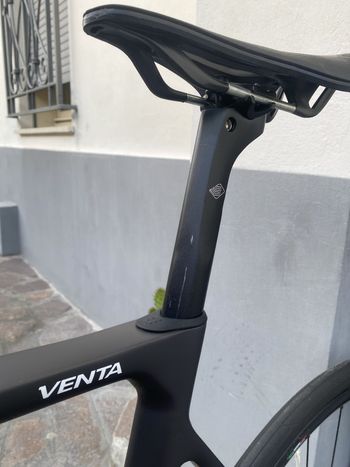 Used Basso Venta Disc Shimano 105 2022 2022 Road & Gravel, Light Gray — image 10 of 11