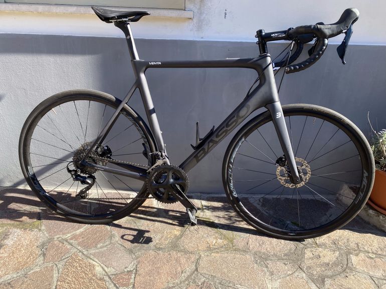 Used Basso Venta Disc Shimano 105 2022 2022 Road & Gravel, Light Gray — image 1 of 11