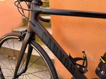 Used Canyon Endurace CF 8.0 2019 2019 Road & Gravel, Black — image 6 of 10