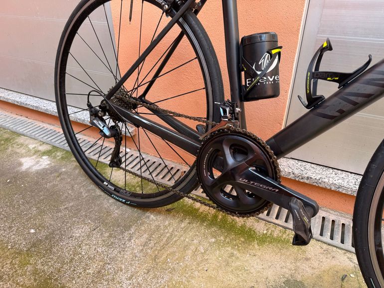 Used Canyon Endurace CF 8.0 2019 2019 Road & Gravel, Black — image 7 of 10