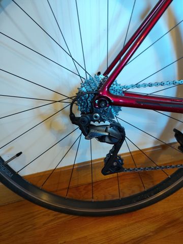 Used Trek emoda Custom Shimano Ultegra 2020 Road & Gravel, Red — image 10 of 13