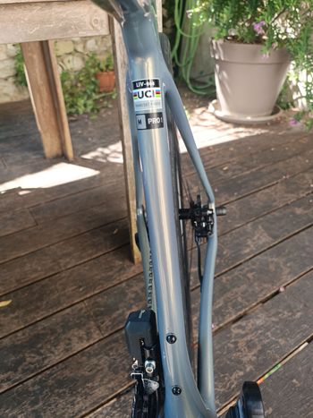 Used Liv Langma Advanced Pro 1 2025 2025 Road & Gravel, Blue — image 9 of 17