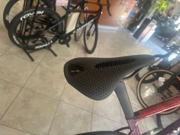 Used Specialized S-Works Tarmac SL8 - SRAM RED AXS 2026 2026 Road & Gravel, Red — image 3 of 7