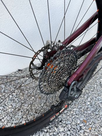 Used Specialized Stumpjumper EVO SRAM GX Eagle AXS (T-Type) 2024 Mountainbike, Light Gray — image 3 of 7
