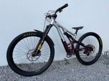 Used Specialized Stumpjumper EVO SRAM GX Eagle AXS (T-Type) 2024 Mountainbike, Light Gray — image 2 of 7