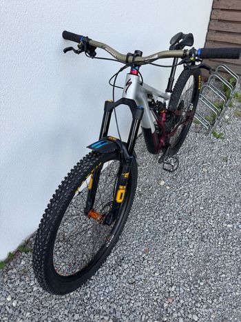 Used Specialized Stumpjumper EVO SRAM GX Eagle AXS (T-Type) 2024 Mountainbike, Light Gray — image 5 of 7