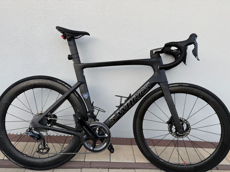 Used Specialized S-Works Venge 2020 2020 Road & Gravel — image 1 of 8