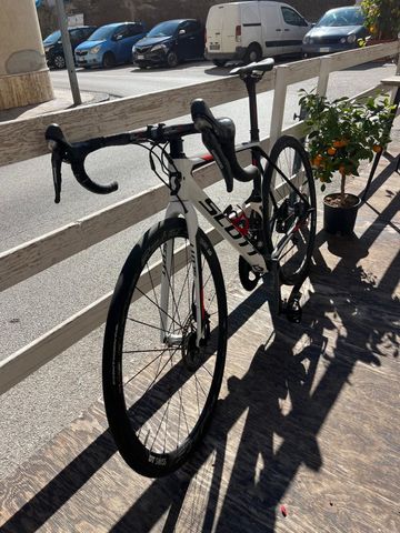 Scott Addict 20 disc 2017 2017 Road & Gravel usato