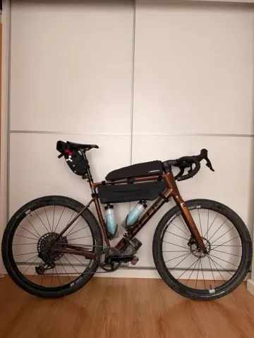 Używany Focus ATLAS 8.9 2022 2022 Road & Gravel — zdjęcie 3 z 4