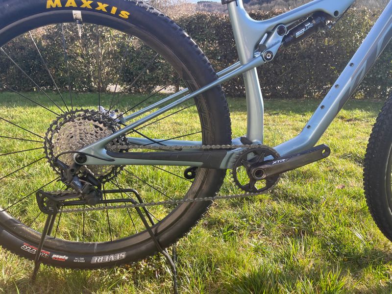 Used KTM Scarp Shimano XTR 2022 Mountainbike, Light Gray — image 8 of 8