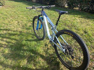 Used KTM Scarp Shimano XTR 2022 Mountainbike, Light Gray — image 6 of 8