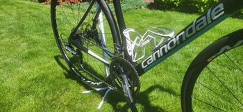 Used Cannondale Synapse Carbon Disc Women's Ultegra 2018 2018 Road & Gravel, Black — image 4 of 8